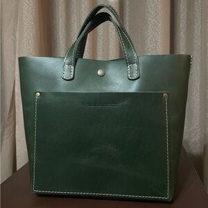 Portland Leather Goods Jade mini snap crossbody